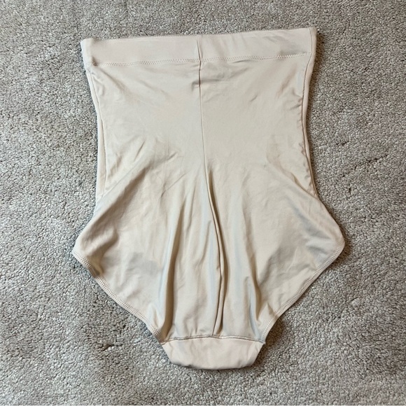 Spanx Assets Shaping Panty Brief Sz Large High Waist - Picture 5 of 7